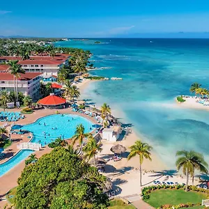 **** Resort Catalonia Jamaica